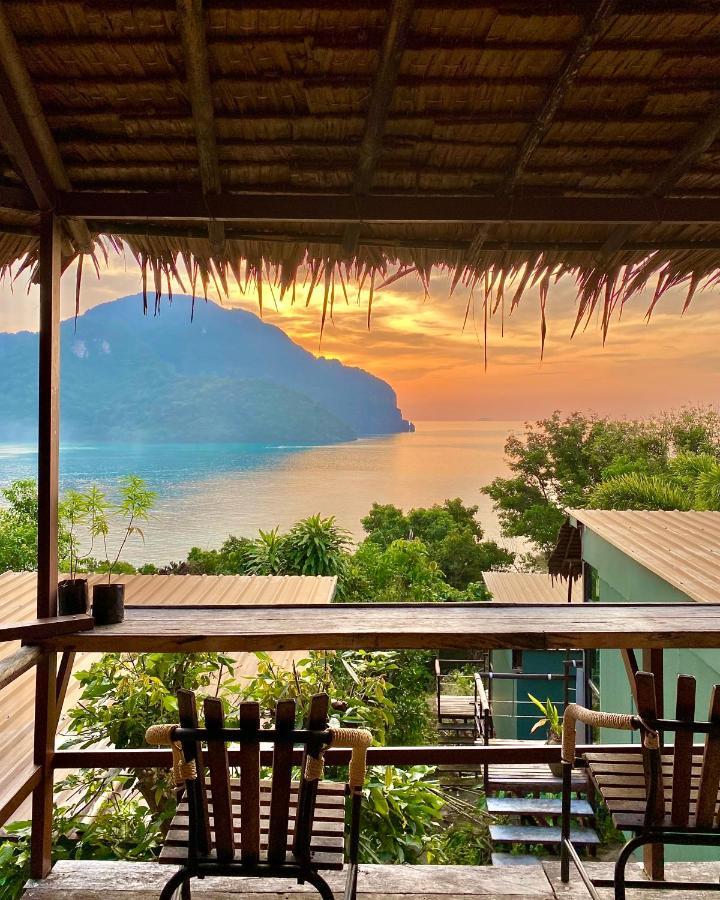 Phi Phi Sea Sky Resort Exterior foto